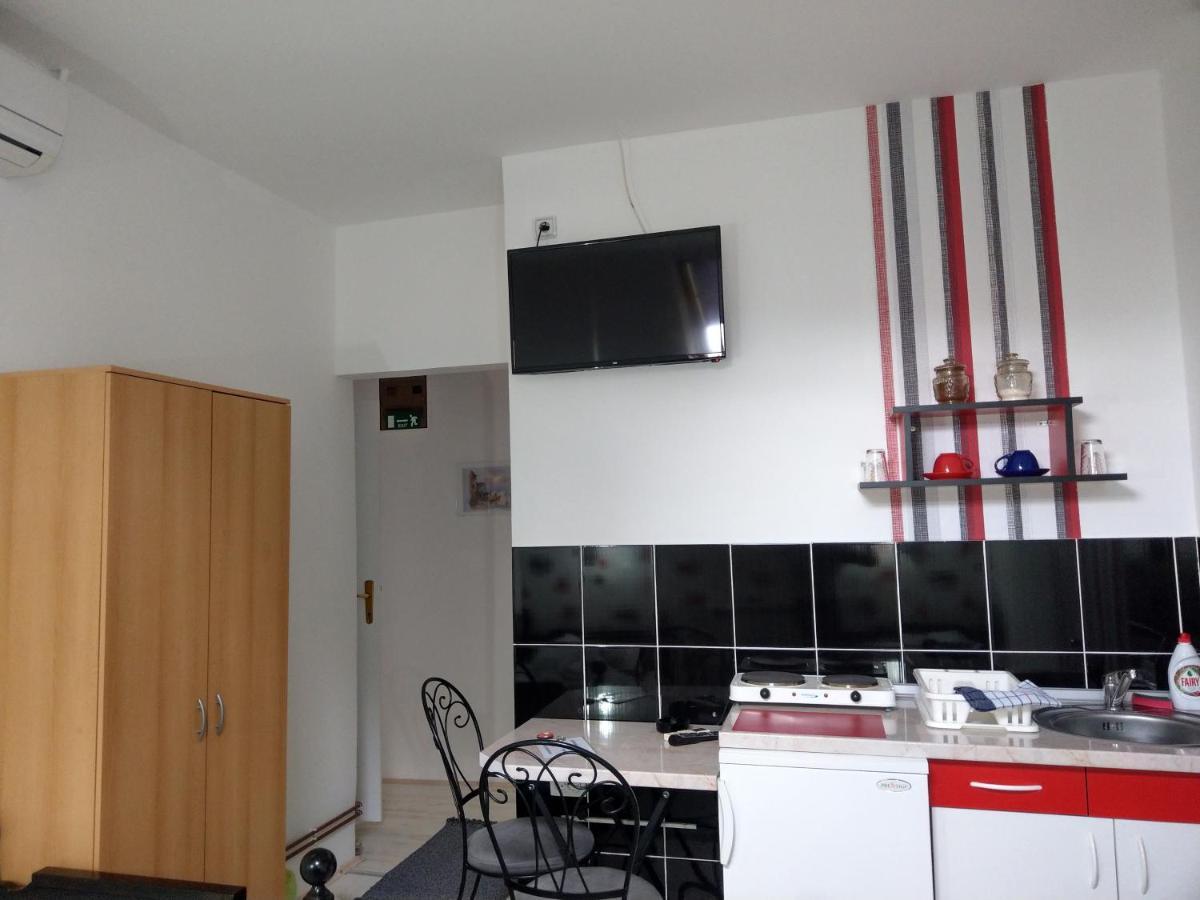 Apartment Harmonija Апатин Екстер'єр фото